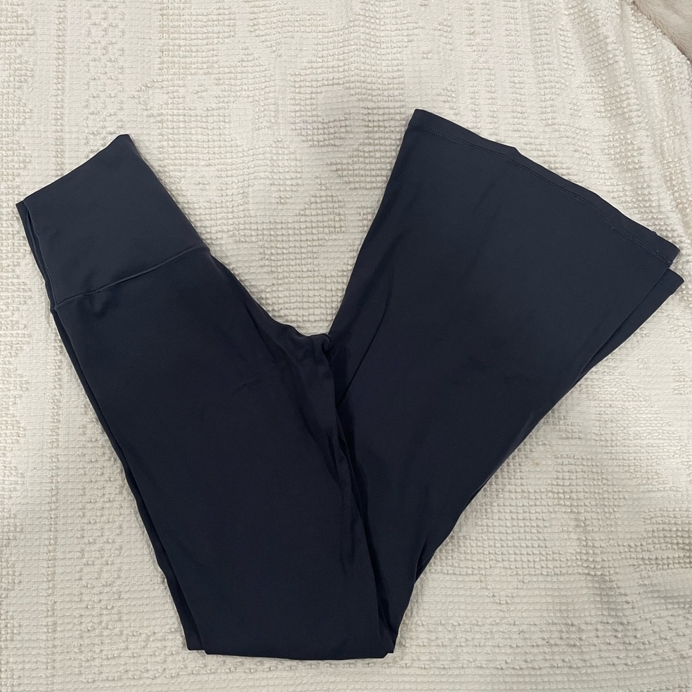 Aerie Offline Real Me High Waisted Crossover Flare Leggings